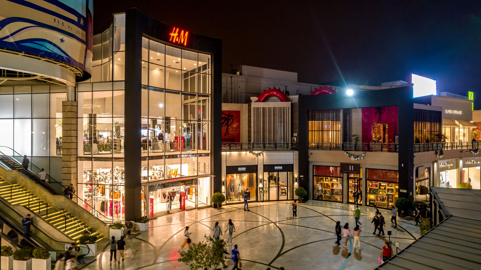 Jockey Plaza
